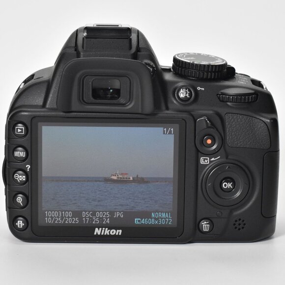 Nikon D3100 Digital SLR Camera 14.2MP 18-55mm Lens HD Video 935 Clicks 32GB SD - Picture 5 of 16